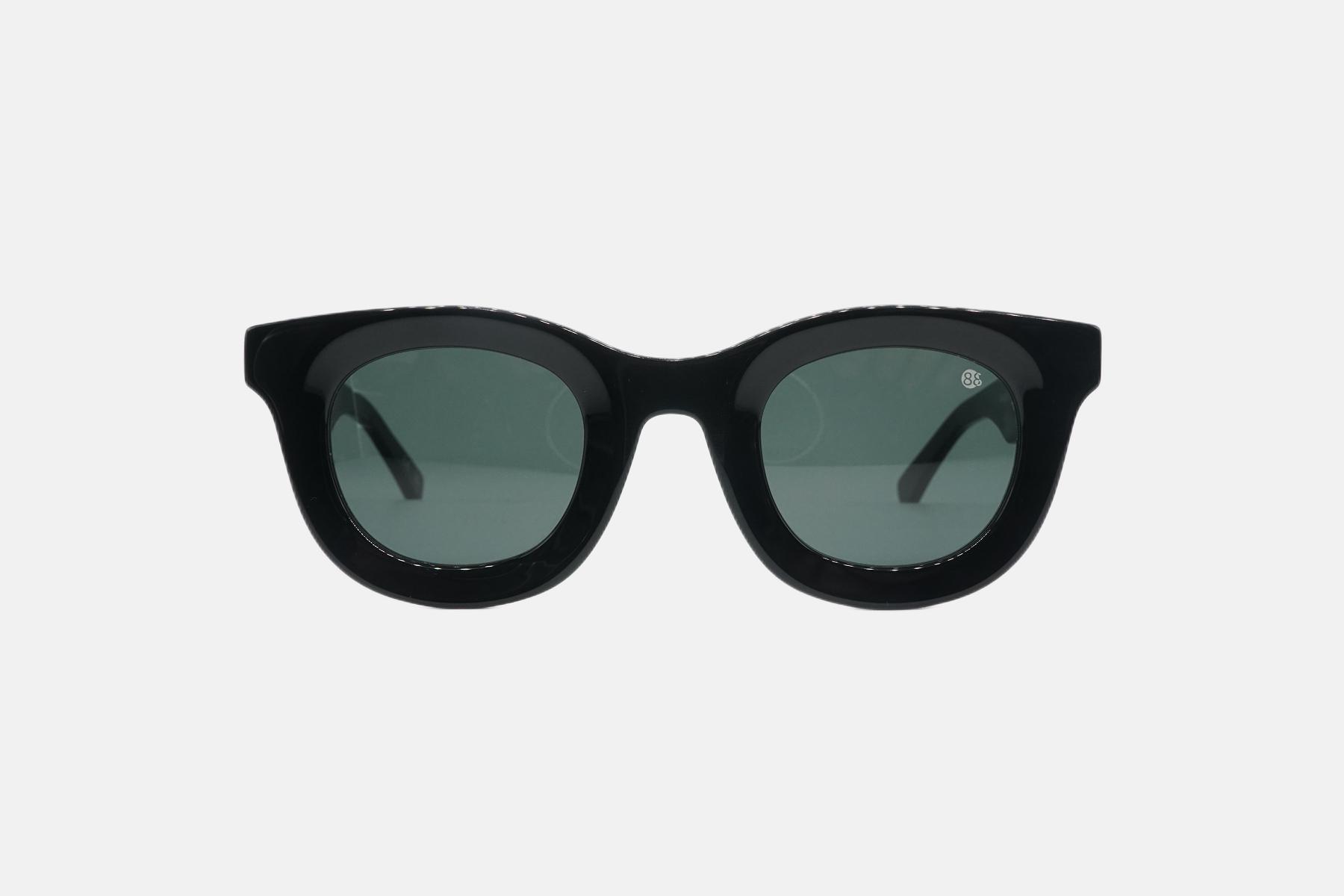 Eighty Eight 2720_front