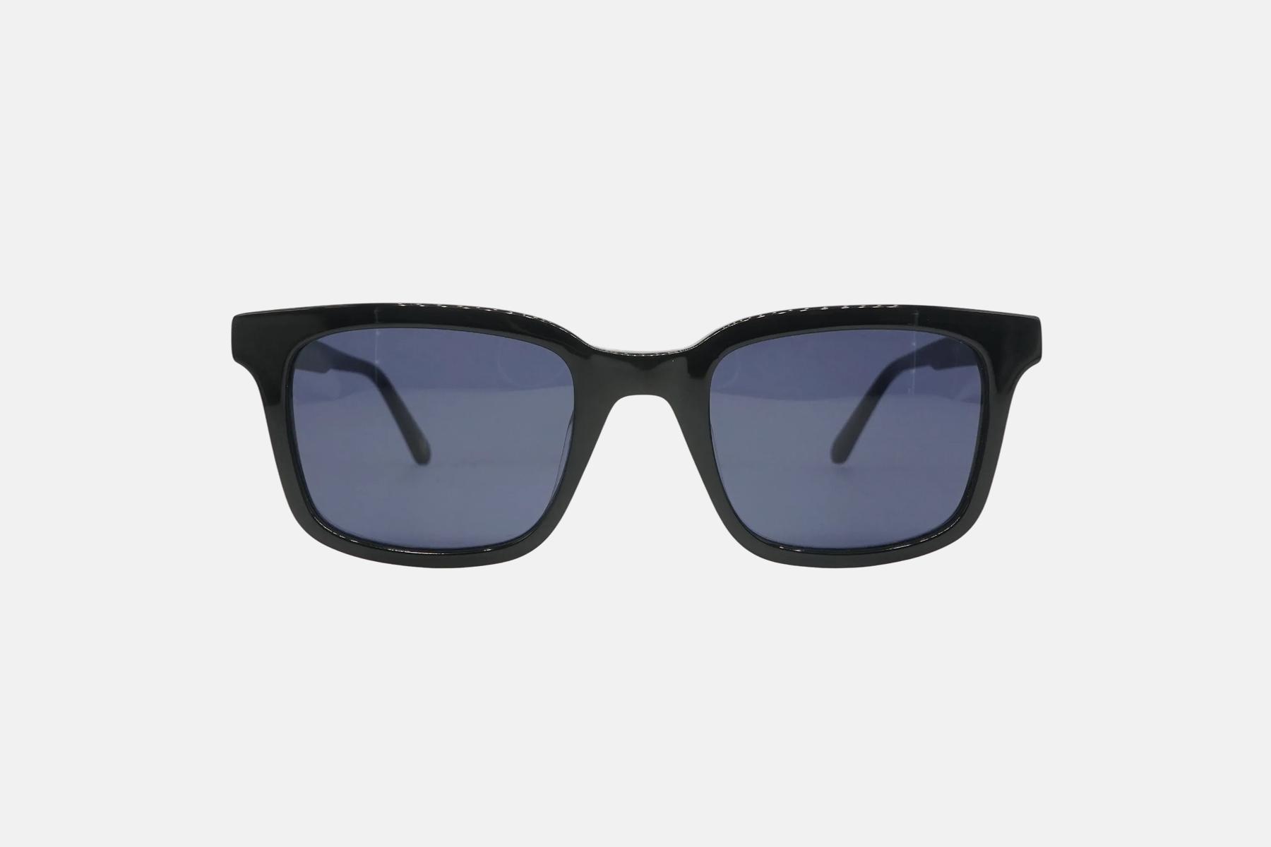 United Colors of Benetton BE5058_front