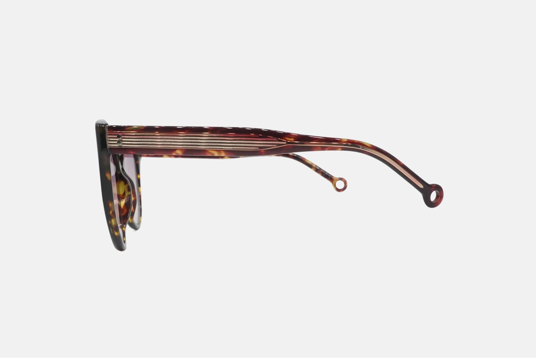 Hally & Son HS750S04_side