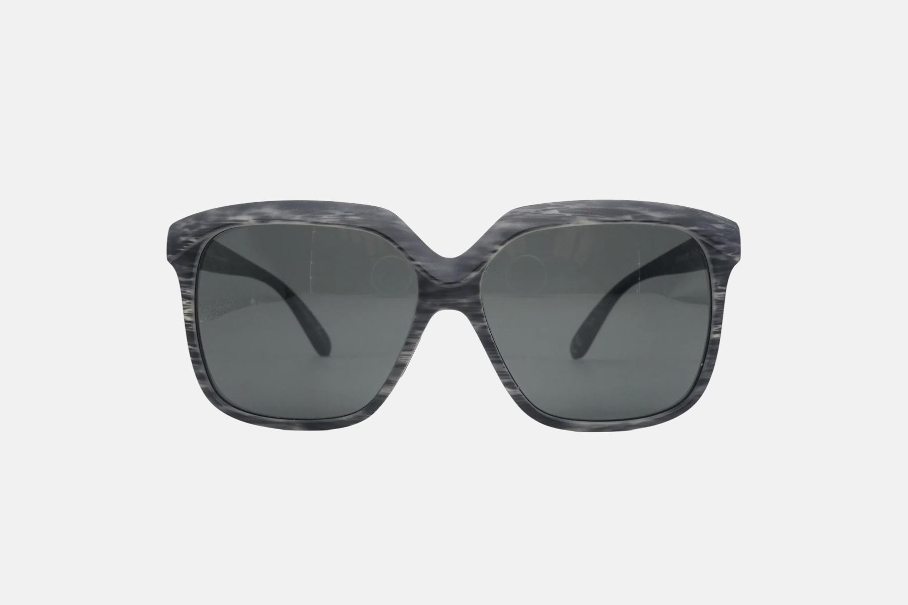 Italia Independet 0919 BHS.009_front