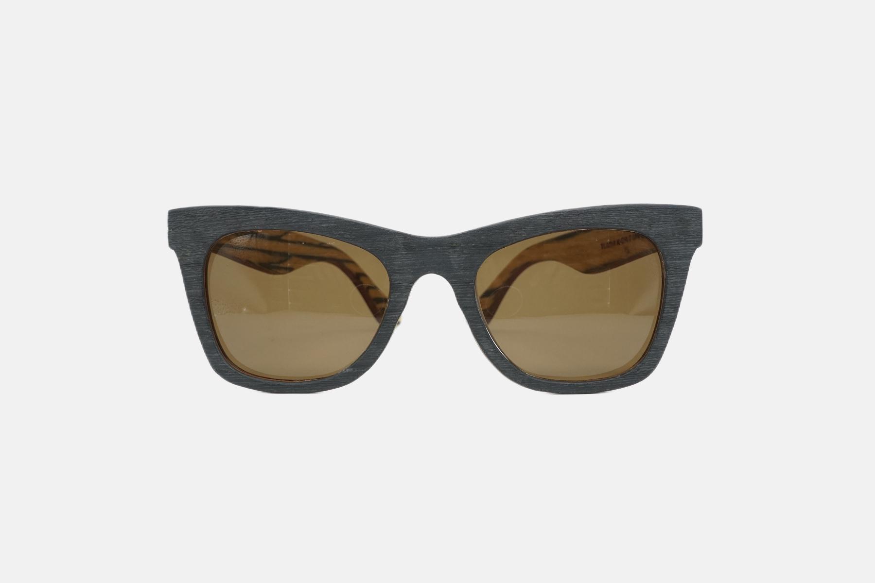 Wooden Tommi K-GR-T-MN-EB