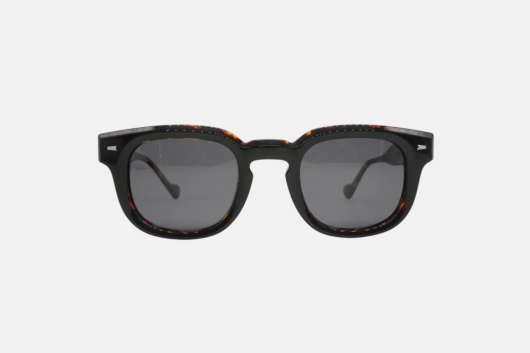 Visionario REDFORD 02_front